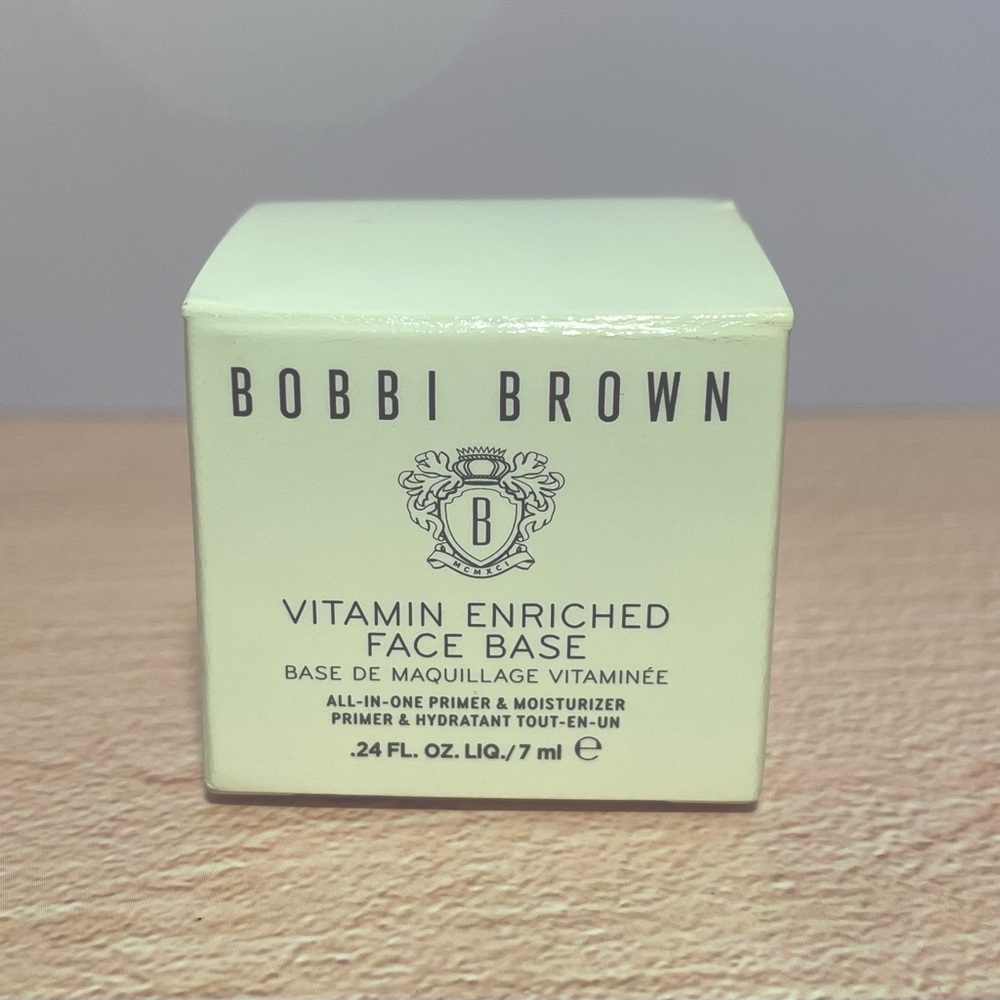 Bobbi Brown Vitamin Enriched Face Base